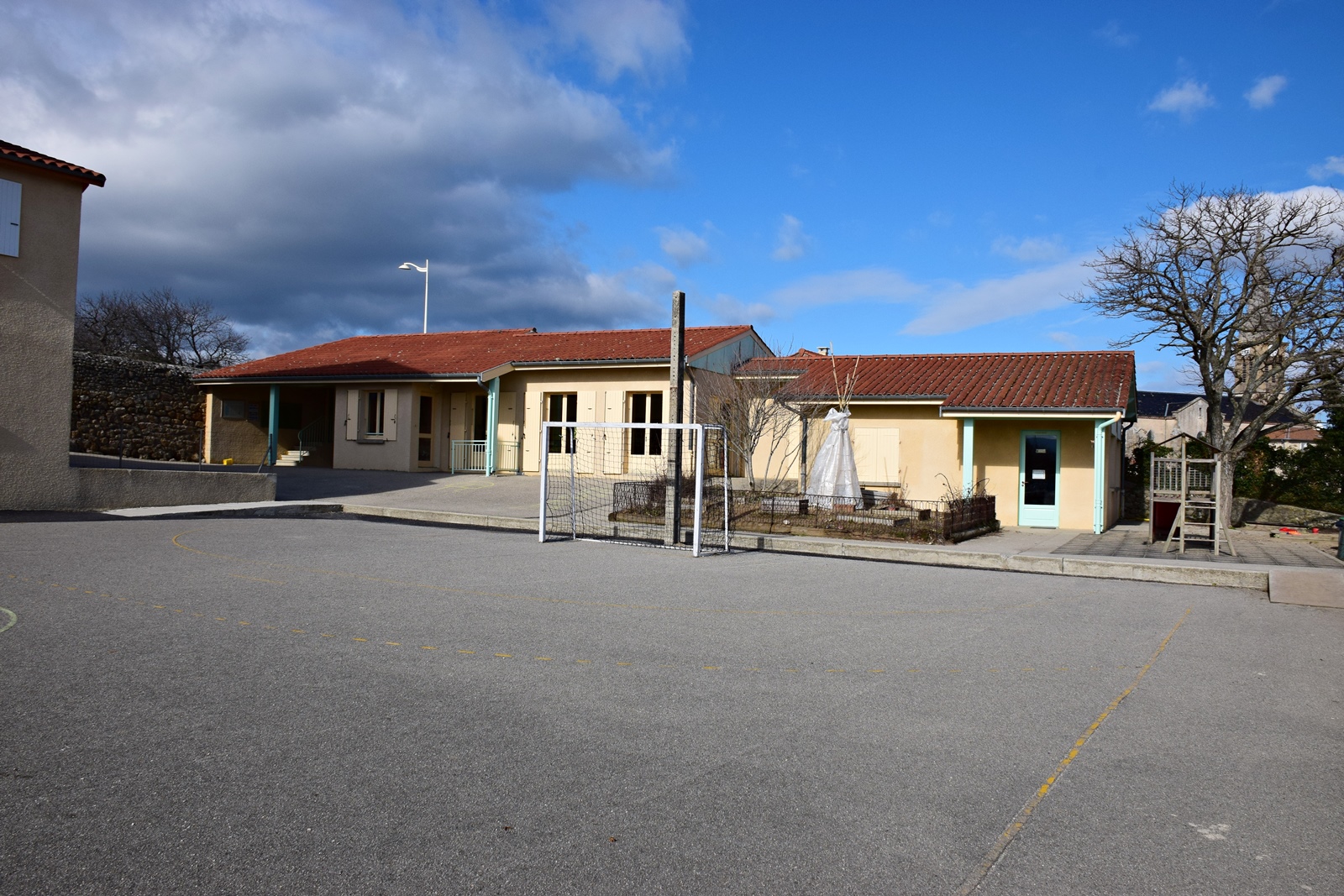 ecole